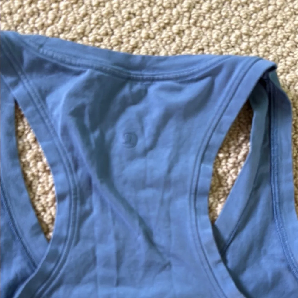Lululemon Blue Sleeveless Women's Top - Picture 3 of 3